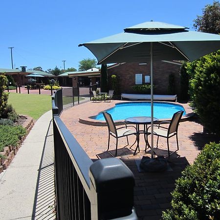 Stannum Lodge Motor Inn Stanthorpe Kültér fotó