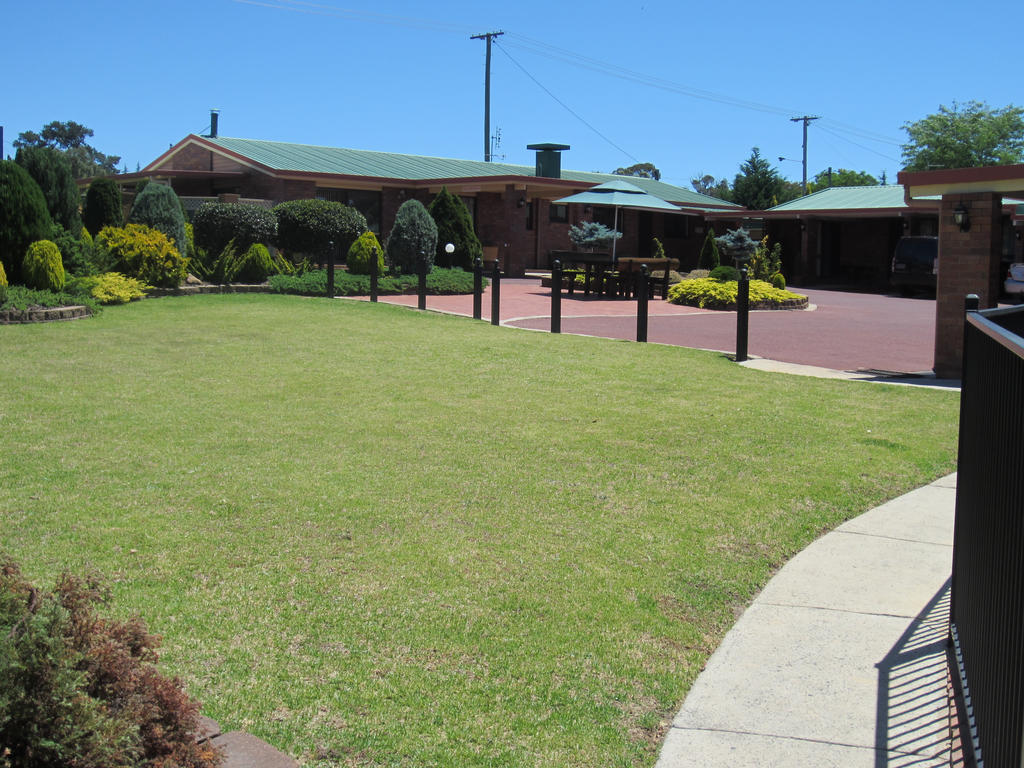 Stannum Lodge Motor Inn Stanthorpe Kültér fotó