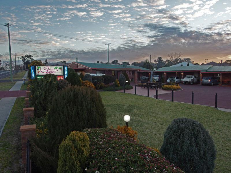 Stannum Lodge Motor Inn Stanthorpe Kültér fotó